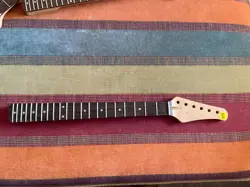 ELECTRIC GUITAR-NECK PROJECT PARTS JAPAN FENDER USA IMPORT-AUCTION-LUTHIER 825