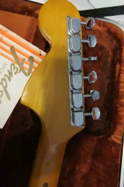 ELECTRIC GUITAR ANTIGUA