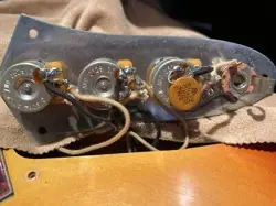 FENDER CUSTOM SHOP 1964 JAZZ BASS RELIC 3TS FRETLESS MOD 2006