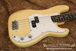 FENDER 1981 PRECISION BASS