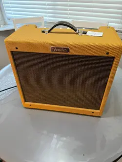 FENDER BLUES JUNIOR IV  LACQUERED TWEED LIMITED EDITION