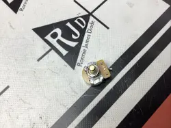 500K POTENTIOMETER SOLID