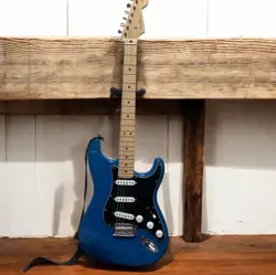 FENDER MIJ HYBRID II STRATOCASTER ELECTRIC GUITAR SUNBURST USED