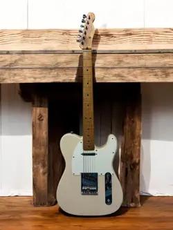 ELECTRIC GUITAR USED