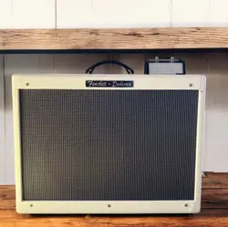 LIGHTNING TUBE AMP
