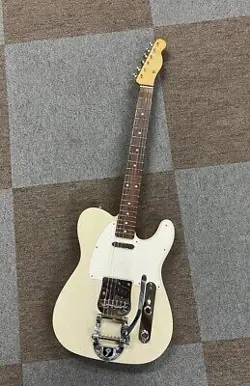 TELECASTER BIGSBY PAU