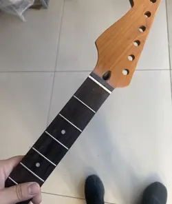 LEFT-HAND ROASTED MAPLE