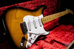 FENDER CUSTOM SHOP 1954 STRATOCASTER 2TS 1993