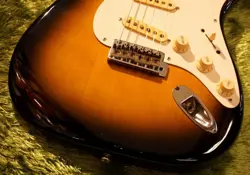 FENDER JAPAN ST54-55 2TS [3.48KG] [1984 1987] USED ELECTRIC GUITAR  1980