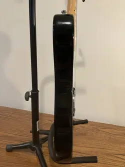 VINTAGE 1995 FENDER TELECASTER SUNBURST AMERICAN STANDARD GUITAR W/CASE