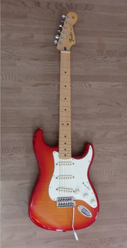 STRATOCASTER STD ST