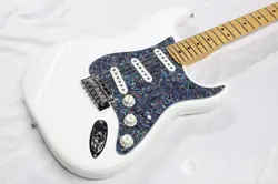 FENDER PLAYER STRATOCASTER POLAR WHITE MAPLE FRETBOARD USED ELECTRIC GUITAR