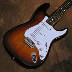 FENDER JAPAN ST62-50 3-TONE SUNBURST ELECTRIC GUITAR 1993-1994 FUJIGEN