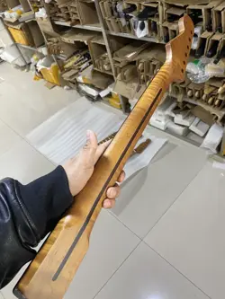 ELECTRIC GUITAR NECK ROSEWOOD 22 FRETS ROASTED FLAME MAPLE FENDER STRAT REPLAC