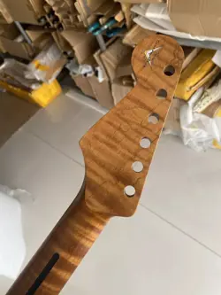 ELECTRIC GUITAR NECK ST 22 FRETS ROASTED FLAME MAPLE FENDER STRAT REPLACEMENT