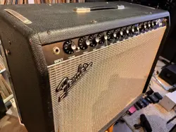 TWIN AMP 2-CHANNEL