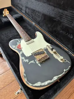 JOE STRUMMER SIGNATURE