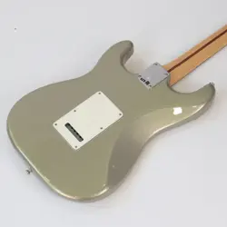 STRATOCASTER PF SILVER