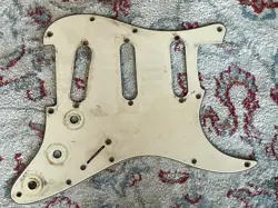 1971 1972 1973 FENDER STRATOCASTER GUITAR PICKGUARD WHITE