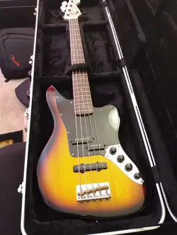5- STRING BASS