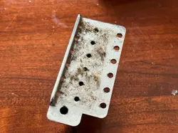 1970S FENDER STRATOCASTER GUITAR TREMOLO BRIDGE