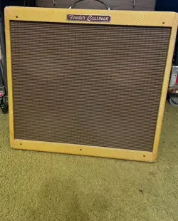 4X10 GUITAR COMBO-LACQUERED