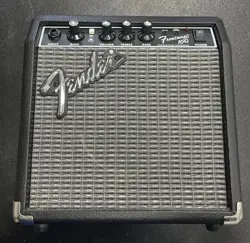 FENDER FRONTMAN 10G 10-WATT GUITAR AMPLIFIER BLACK (PD6010725)