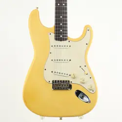 USED FENDER USA / AMERICAN VINTAGE 62 STRATOCASTER WHITE UMEDA STORE NO.RG1904
