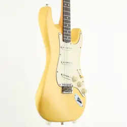 STRATOCASTER WHITE UMEDA