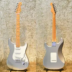 STRATOCASTER 2019 MADE