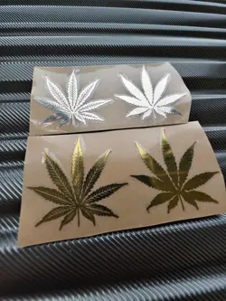 MAPLE LEAVES FENDER GUITAR BASS HEADSTOCK METAL SELFADHESIVE STICKER GOLD+SILVER