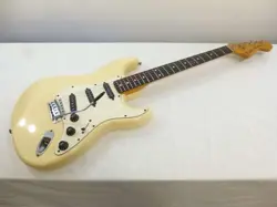 CST-50R STRATOCASTER WHITE