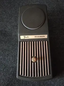 FENDER PHASER FEATHER