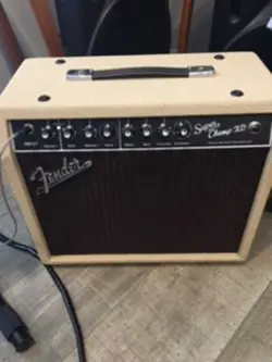 FENDER SUPER CHAMP XD VINTAGE MODIFIED TUBE AMPLIFIER - BLONDE