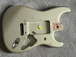 1998 FENDER AMERICAN STANDARD STRATOCASTER GUITAR BODY INCA SILVER