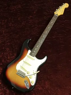 II STRATOCASTER 3CS2024