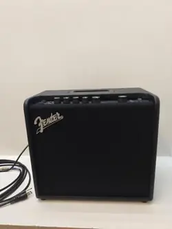 FENDER MUSTANG LT25 MODELING GUITAR AMPLIFIER 25W 1X8