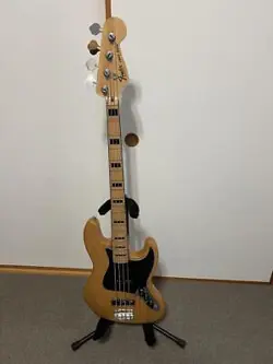 FENDER AMERICAN VINTAGE JAZZ BASS 75