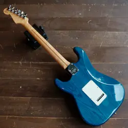 STRATOCASTER FLAME TOP