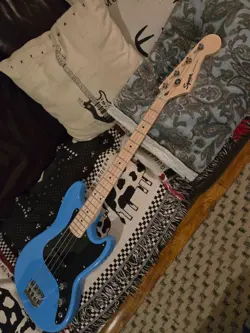FENDER SQUIER BRONCO BASS BLUE