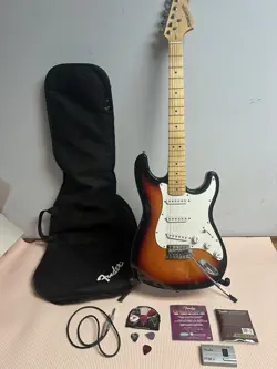 GUITAR W/CASE STAND