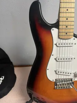 FENDER STARCASTER STRING