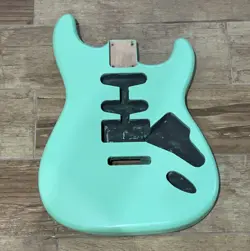 NEW STRAT BODY FOR FENDER STRAT ALDER SURF GREEN MATTE STRATOCASTER GUITAR HSS ‘