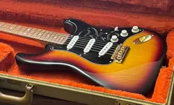 VAUGHN AMERICAN SIGNATURE