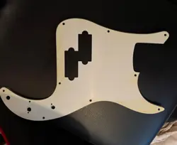 PICKGUARD WHITE 3 PLY FOR FENDER P BASS / PRECISION BASS