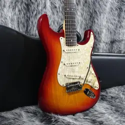 FENDER USA AMERICAN DELUXE STRATOCASTER USED ASH AGED CHERRY SUNBURST