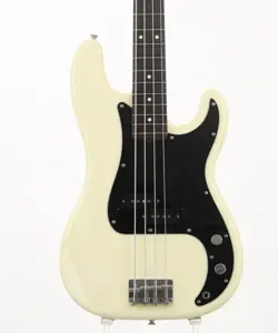 USED  FENDER JAPAN   PB62 VWH E SERIAL