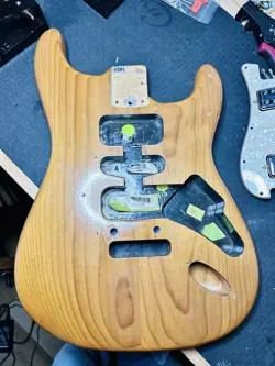 2024 FENDER AMERICAN PROFESSIONAL 2 ROASTED PINE BODY