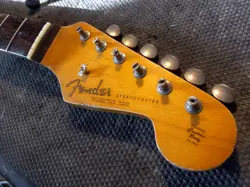 62 STRATOCASTER MR