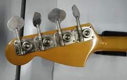 MUSTANG BASS OLD